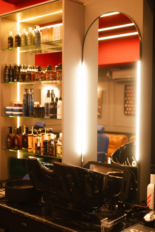 Casa de Sevilha - Barbearia Clássica